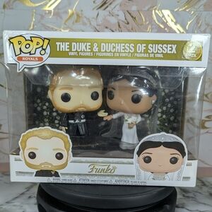 Funko Pop Royals Duke & Duchess Of Sussex 2 Pack 02, Box Not Mint